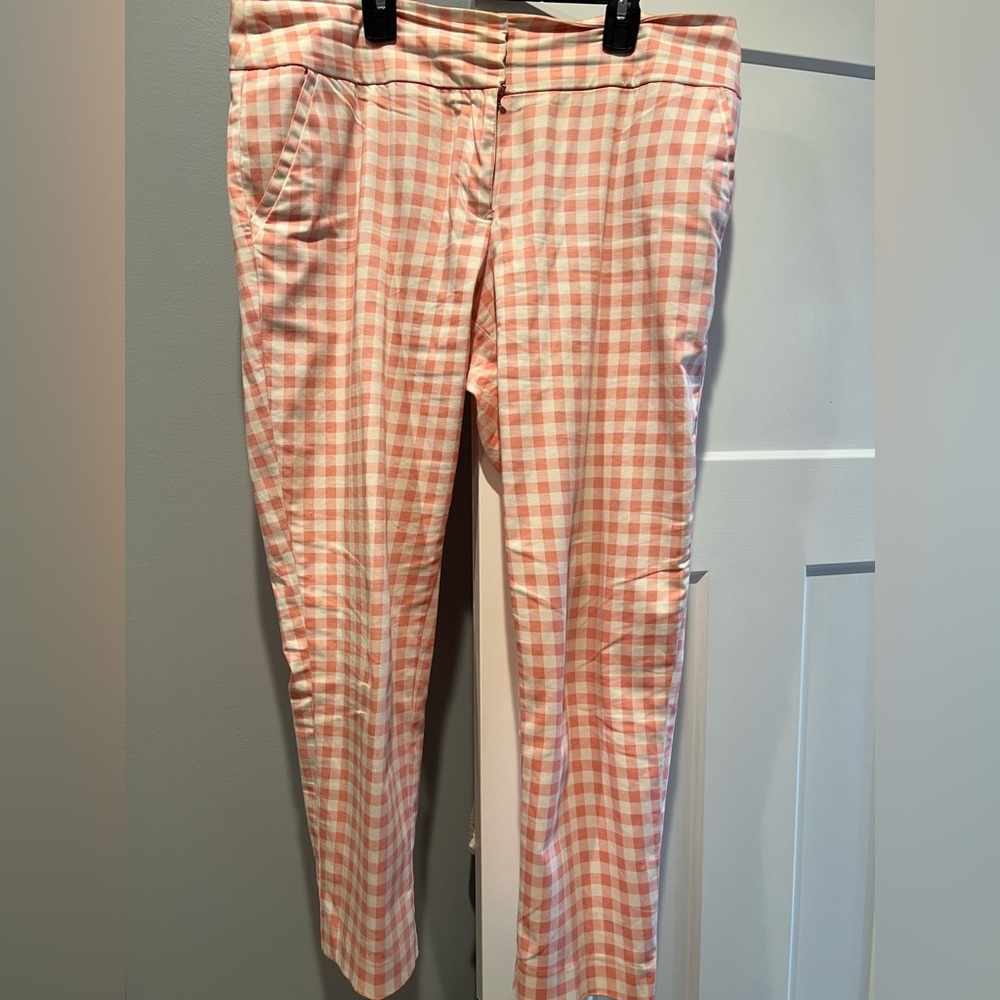 Ladies New York & Co pink check Capri